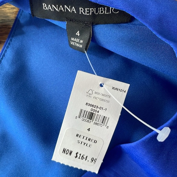 Banana Republic Short Sleeve Open Back Cut Out Mini Dress with Pockets - Picture 6 of 7